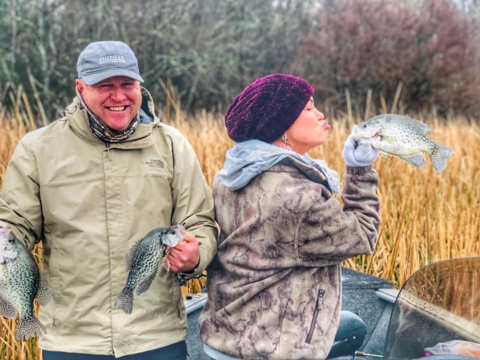 02222019Cons Kissing Crappie